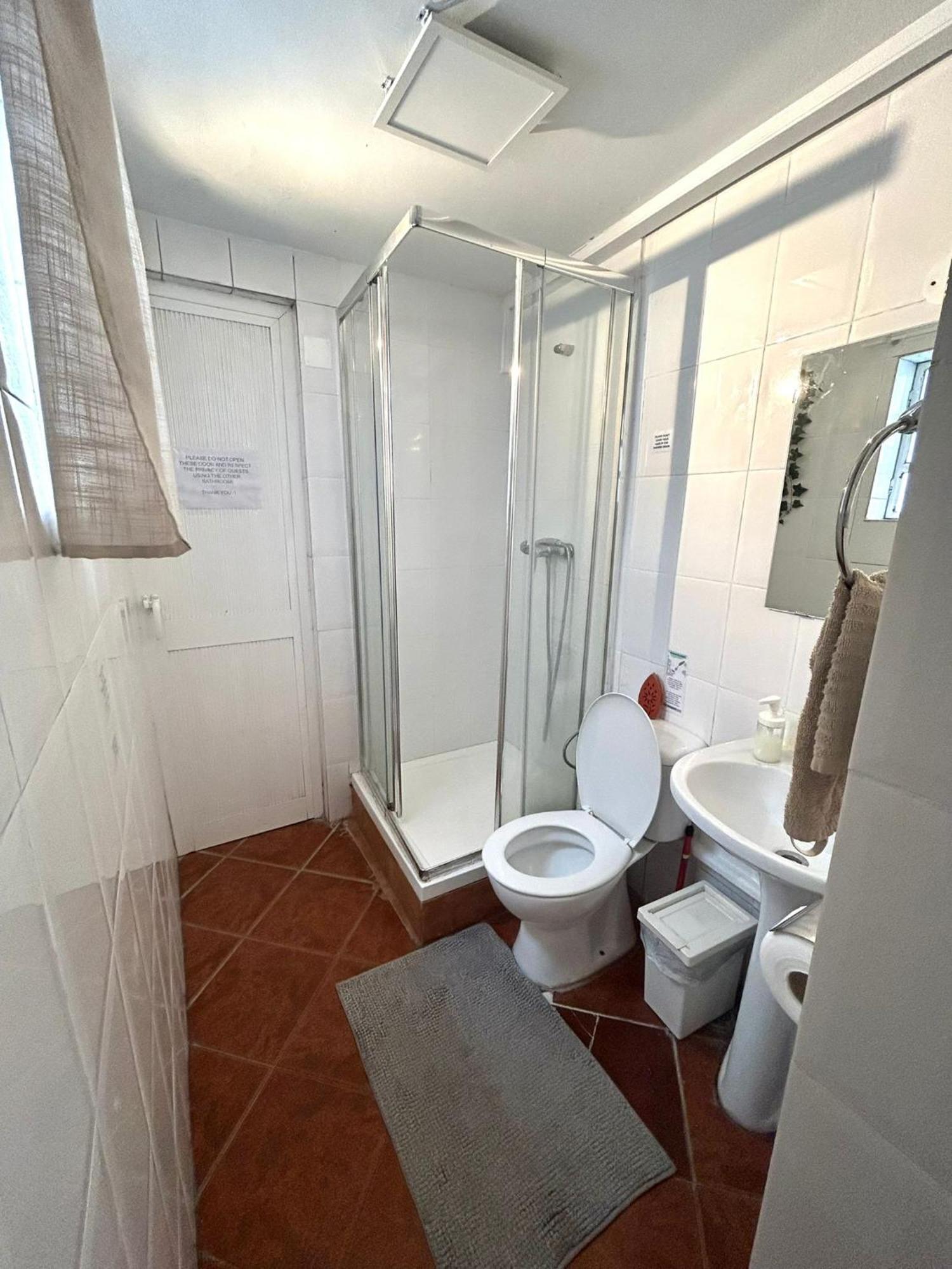 Shared Apartment With Bright Private Patio In Lisboa Zewnętrze zdjęcie