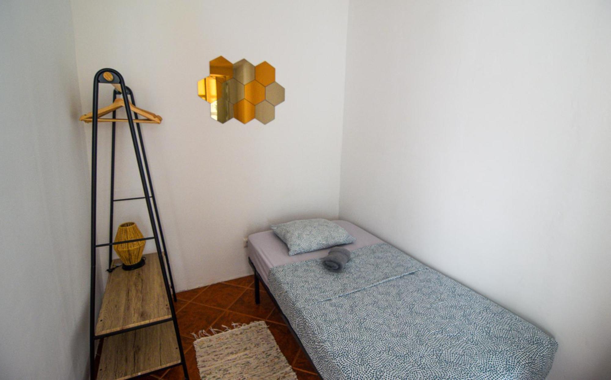 Shared Apartment With Bright Private Patio In Lisboa Zewnętrze zdjęcie