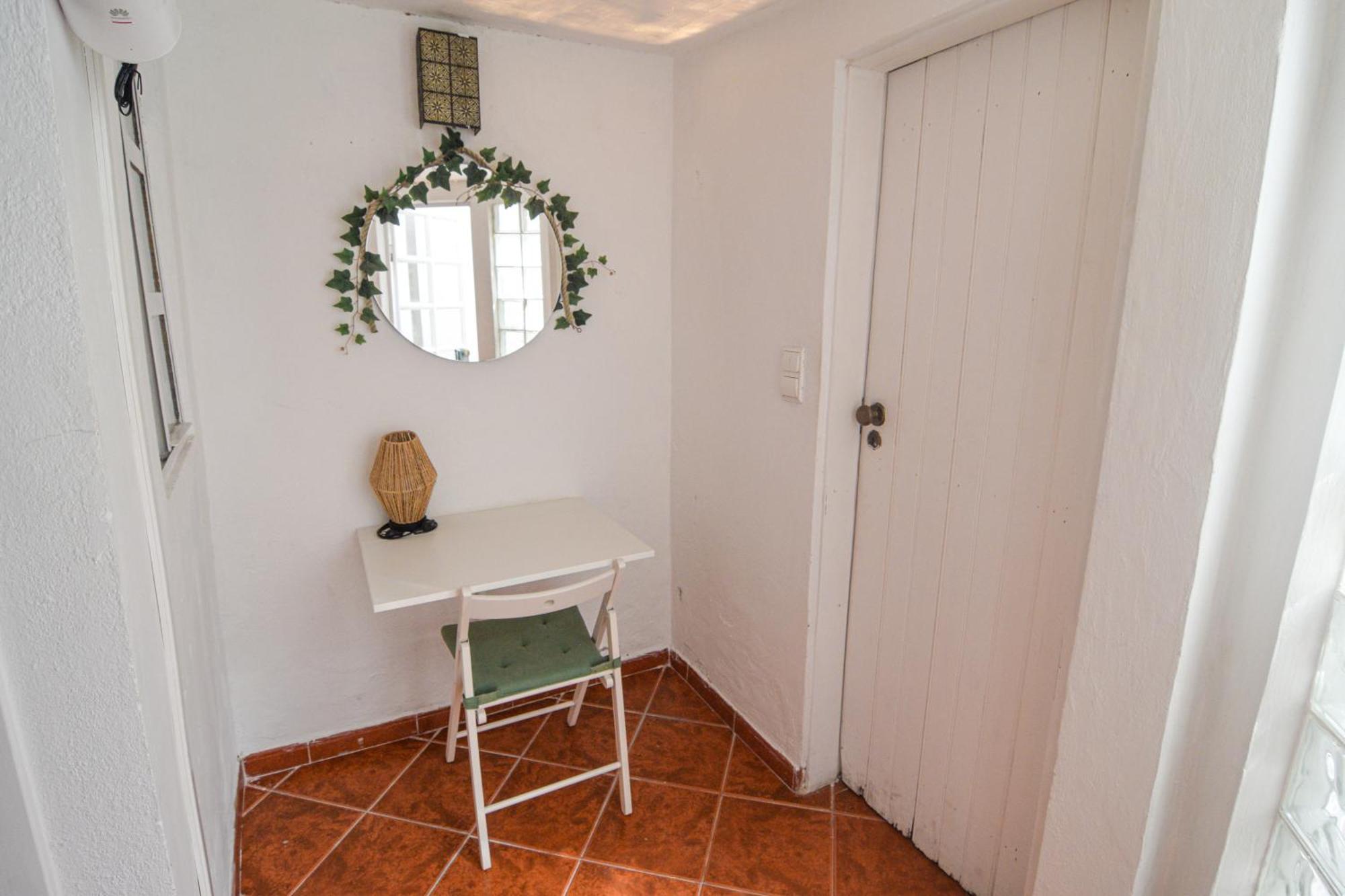 Shared Apartment With Bright Private Patio In Lisboa Zewnętrze zdjęcie